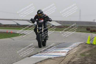 media/Nov-30-2025-TrackDaz (Sun) [[d8b22663df]]/B Group/Session 5 (Wheelie Bump)/